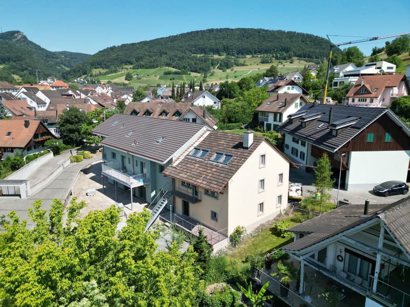 Maison mitoyenne charmante à Küttigen – Charme historique rencontre rénovation moderne (2)