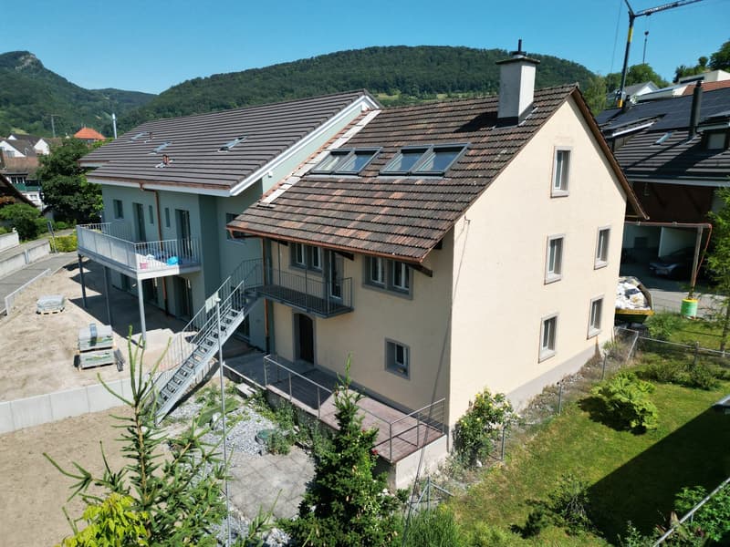 Maison mitoyenne charmante à Küttigen – Charme historique rencontre rénovation moderne (1)