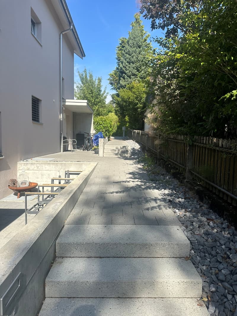 Modern 5.5-room row house in Oberentfelden (3)