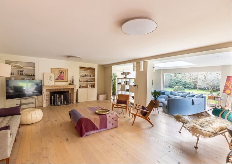 In Mies, a rare house where nature becomes a luxury (3)