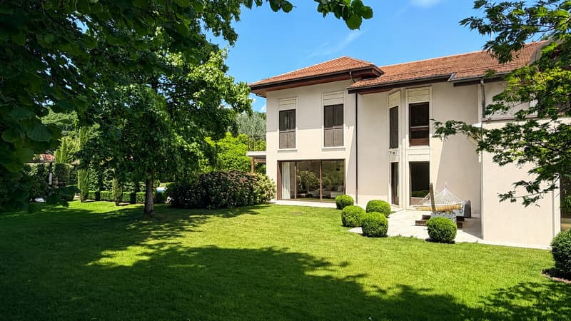 In Mies, a rare house where nature becomes a luxury (6)