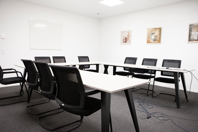 Poste de travail fixe à partir de CHF 199 - PAS DE DÉPÔT ! (31)