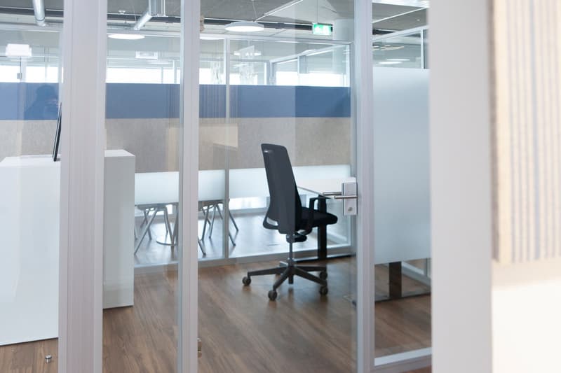Poste de travail fixe à partir de CHF 199 - PAS DE DÉPÔT ! (6)