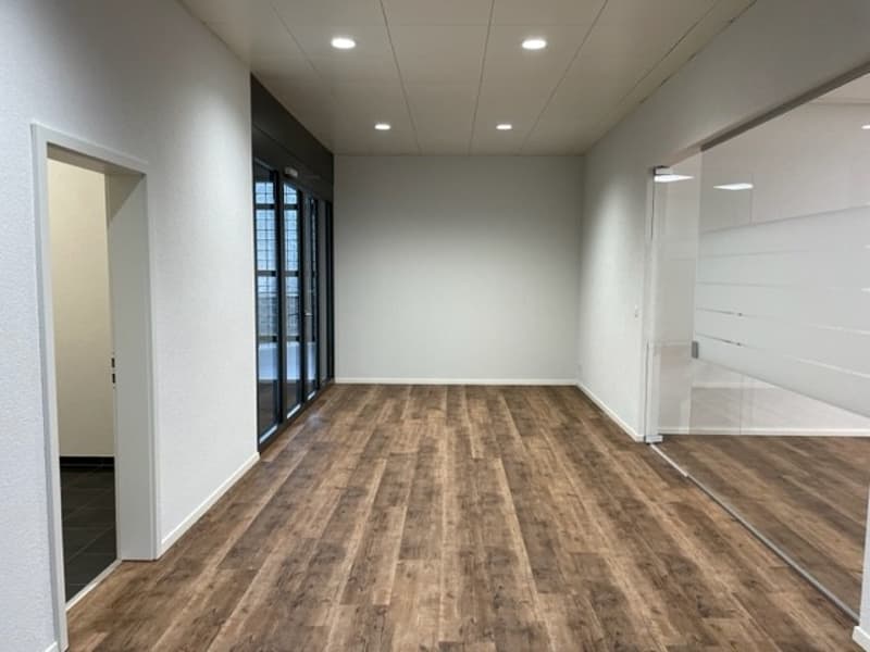 Modern, bright and cost-effective office space in a central location (5)