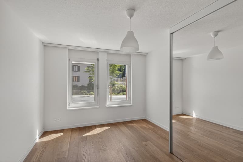 Bright 4-room apartment with balcony and garage in Hünenberg (6)