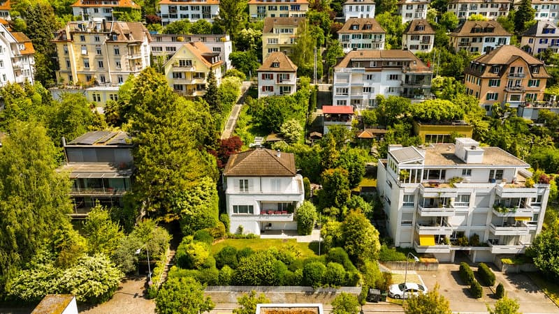 Charming single-family house in a quiet location in Zurich-Höngg (3)