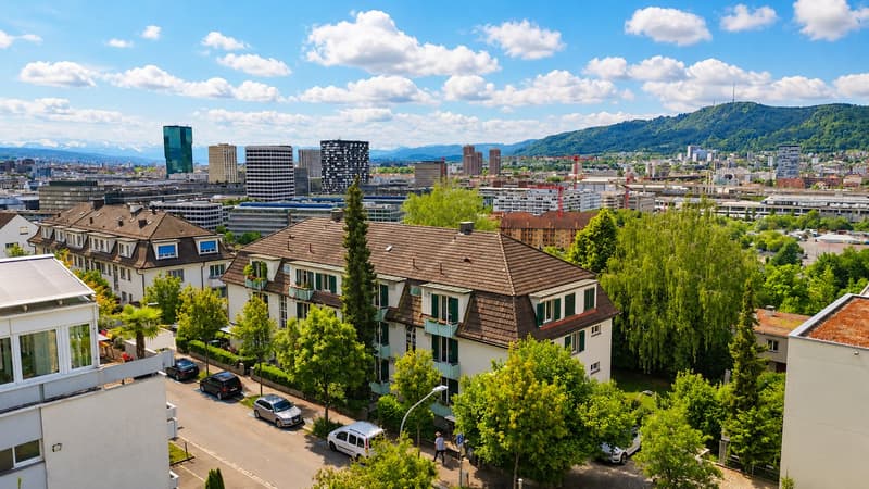 Charming single-family house in a quiet location in Zurich-Höngg (4)