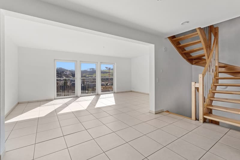 Casa a schiera con molto spazio, vista panoramica e ottima connessione (4)
