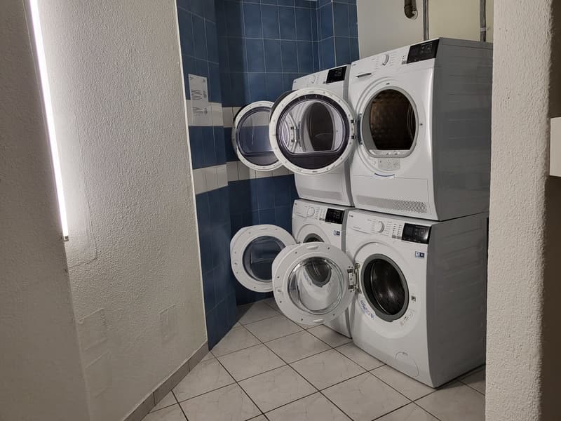 Appartamento moderno e arredato nel centro città (16)