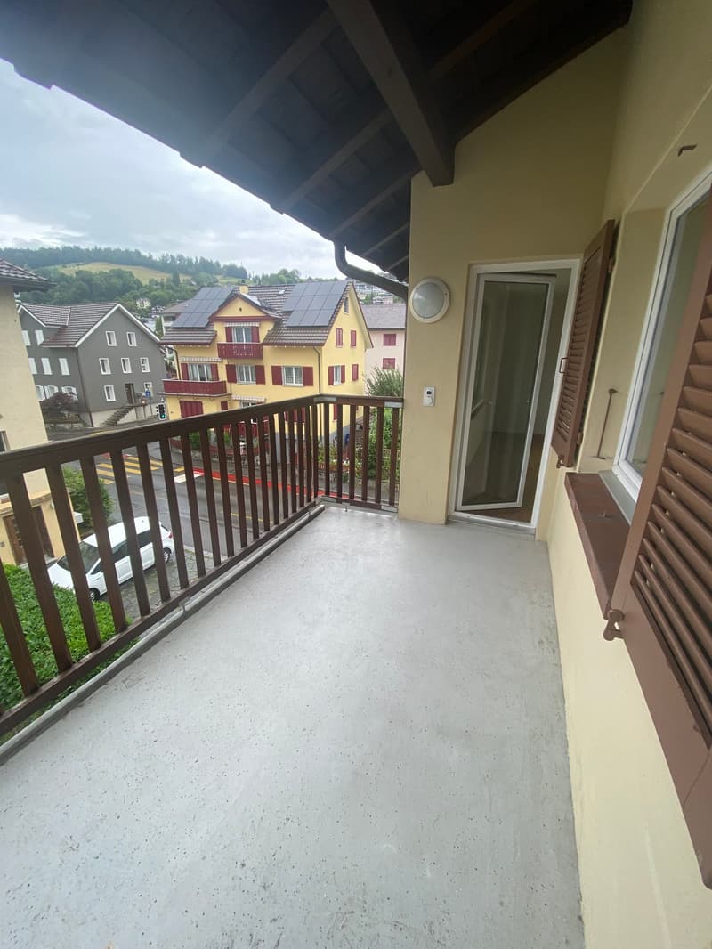 Appartement confortable 3.5 pièces avec balcon à Kriens (9)