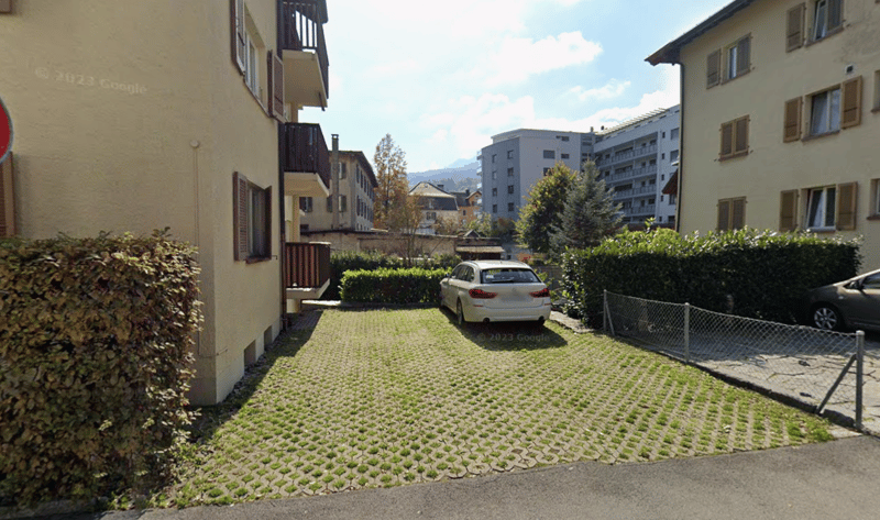 Doppel-Aussenparkplatz in Kriens (1)