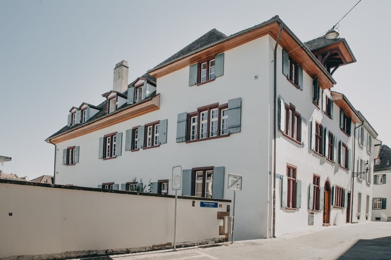 Zauberhaft möbliertes Zimmer in der Altstadt (9)