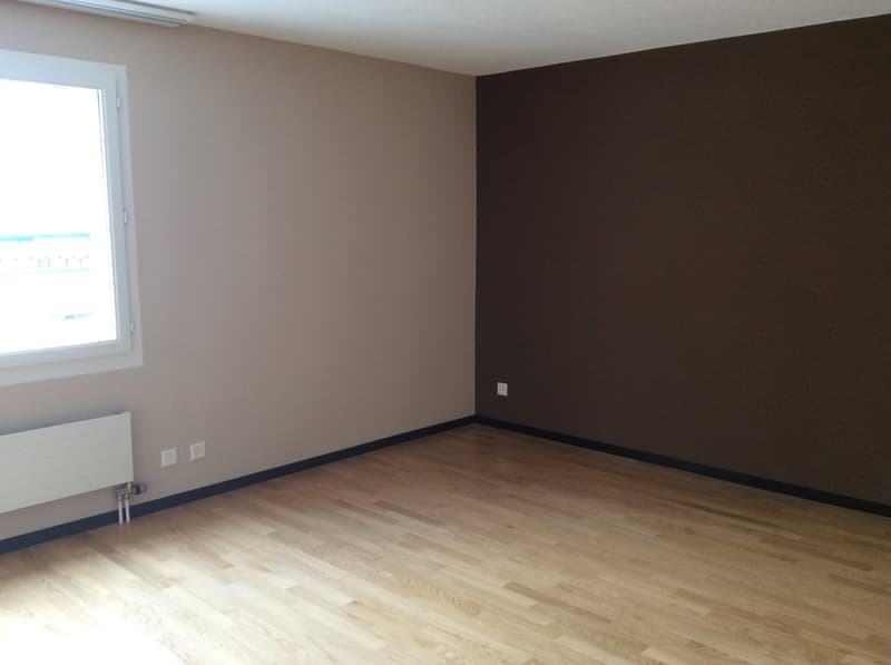 Modernes 2-Zimmer-Appartement im Herzen von Meiringen – 52 m² (8)