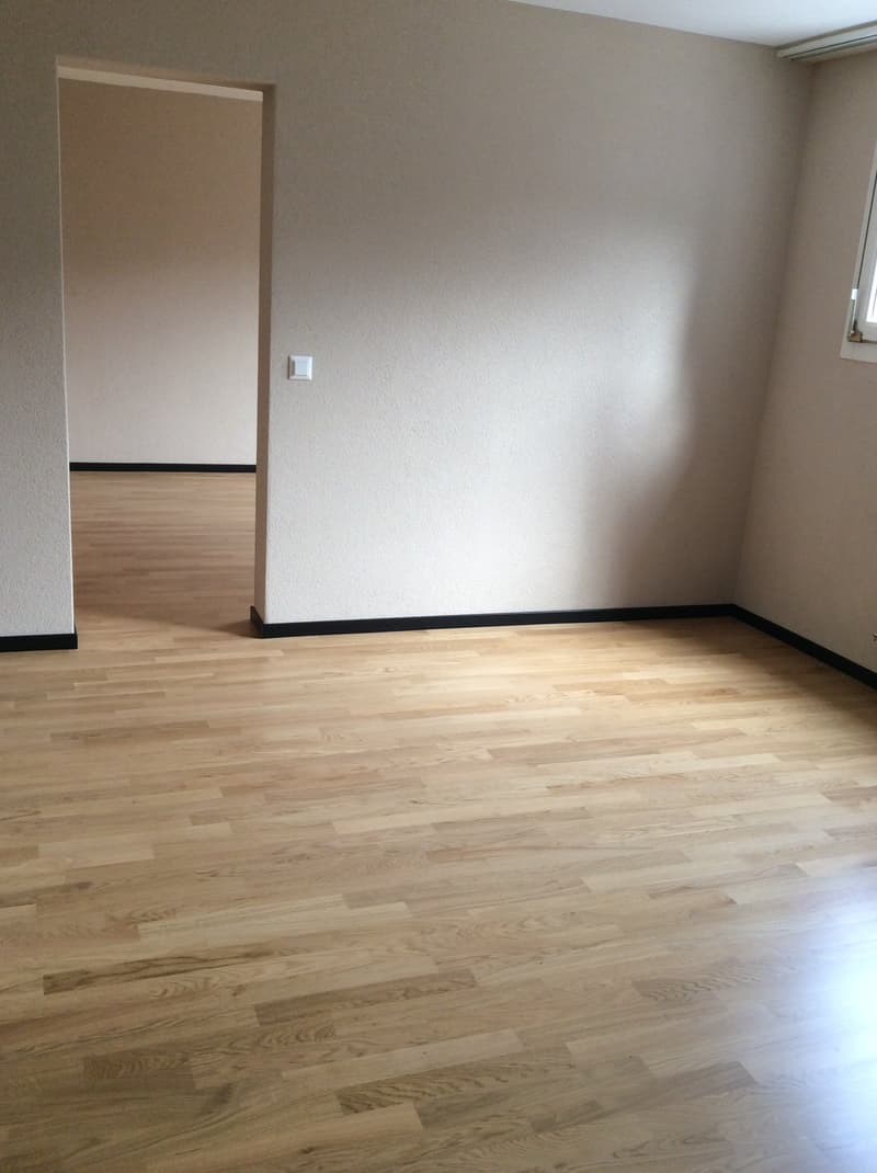 Modernes 2-Zimmer-Appartement im Herzen von Meiringen – 52 m² (11)
