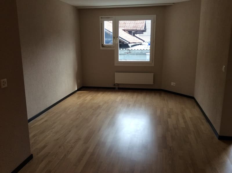 Modernes 2-Zimmer-Appartement im Herzen von Meiringen – 52 m² (6)