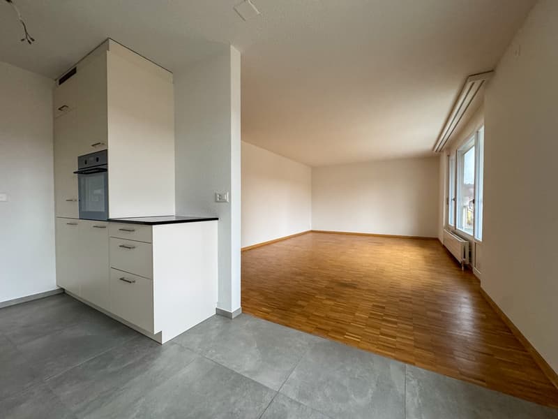Appartement de 4,5 pièces au rez-de-chaussée avec balcon à Bern-Bümpliz (5)
