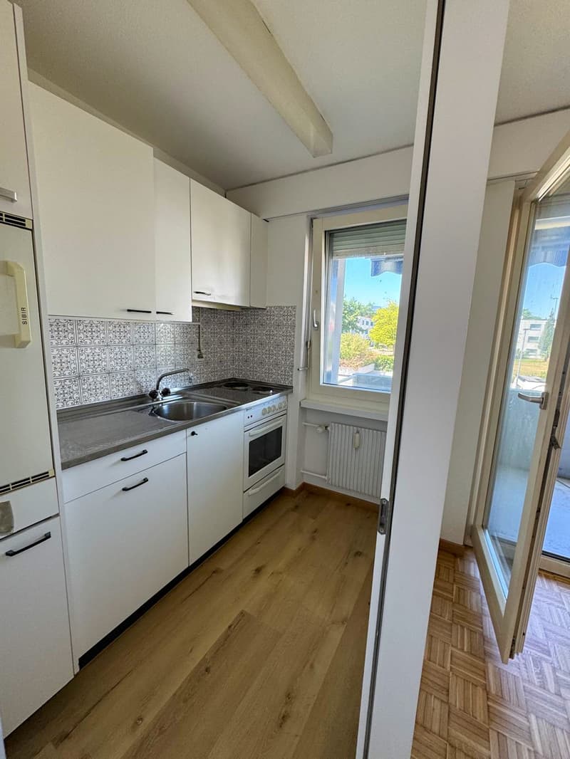 Appartamento accogliente 1.5 locali con balcone a Heimberg (3)