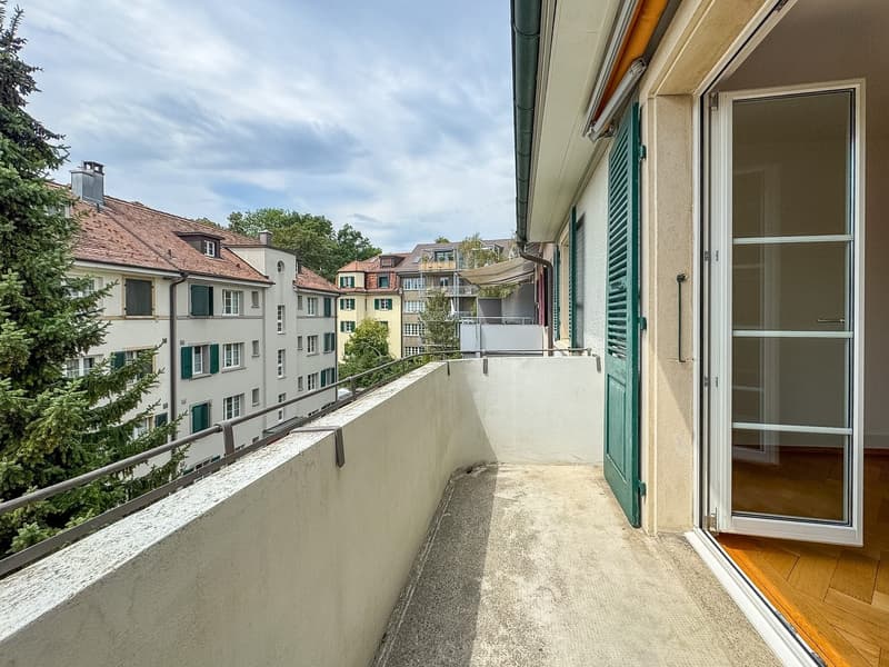 Charmante 3.5-Zimmer-Altbauwohnung mit Balkon (10)