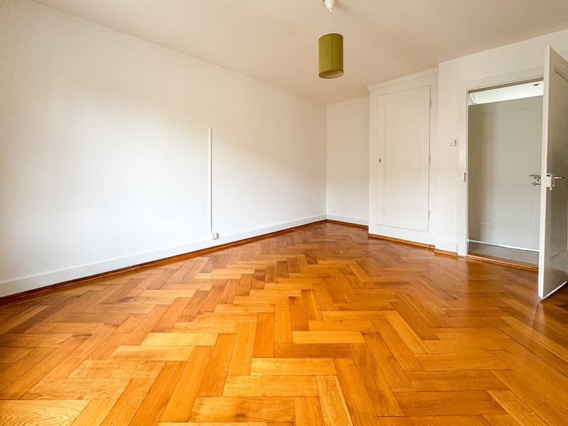 Charmante 3.5-Zimmer-Altbauwohnung mit Balkon (7)