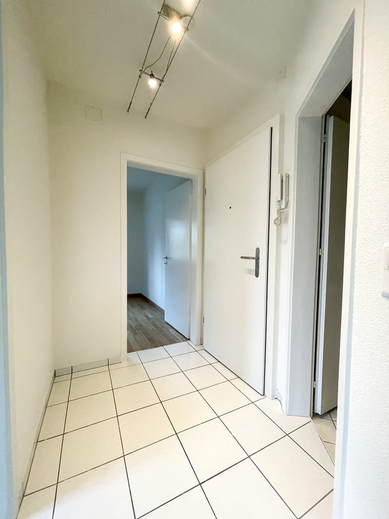 Charmante 2.5-Zimmerwohnung mit Balkon zentral in Zollikofen (10)