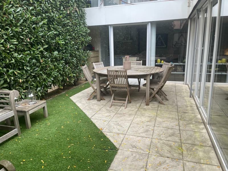Unique - beautiful and large 5.5-room apartment with terraces in Pâquis (10)