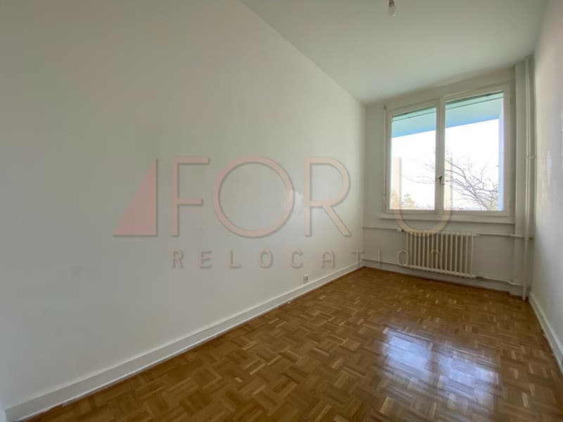 Appartamento ristrutturato di 3.5 locali con balcone nel parco di Vermont (5)