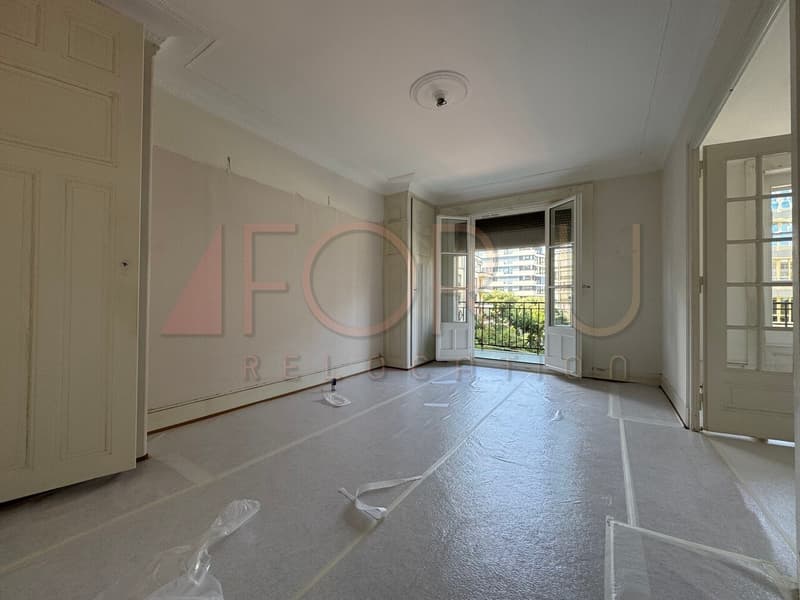 Affascinante appartamento di 4.5 locali con balcone a Champel (2)