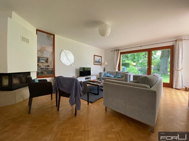 Bella villa individuale in posizione tranquilla con grande giardino a Carouge (5)