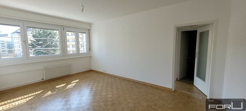 Bel appartement rénové de 3 pièces aux Eaux-Vives (1)