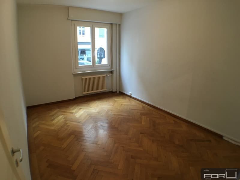 Appartement moderne de 3 pièces aux Pâquis (3)