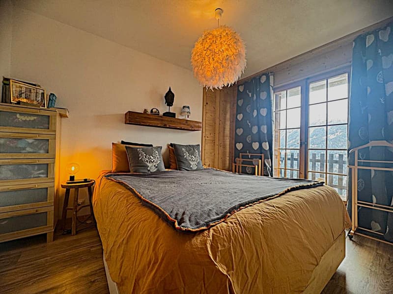 Helles 2.5-Zimmer-Wohnung von 60m2, komplett renoviert. 3. Stock, unverbaubare Aussicht! (9)