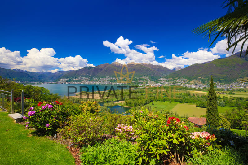 Ferienvilla - Hideaway mit grossem Pool und traumhafter Seesicht (49) (7)