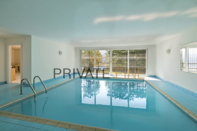 Villa élégante avec vue panoramique, jardin et piscine (26) (10)