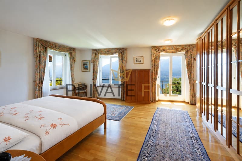 Villa élégante avec vue panoramique, jardin et piscine (26) (6)