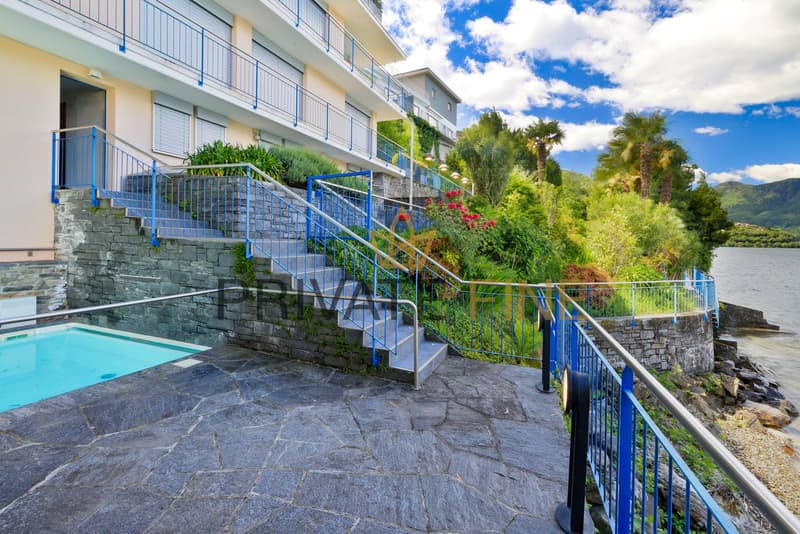 Villa direkt am Seeufer des Lago Maggiore, mit Zweitwohnsitz (38) (5)