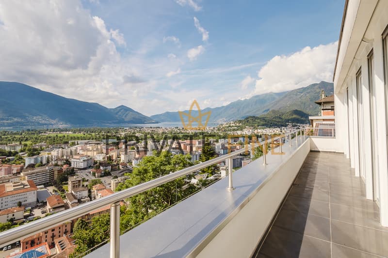 Schöne und moderne Villa mit fantastischer Seesicht (68) (1)