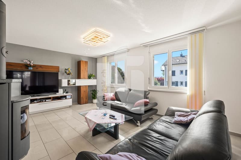 Reserved: Family-friendly with garden, double garage in quiet, natural location (7)