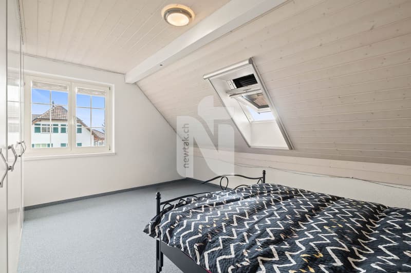 Modern renovated autonomous house with huge terrace and breathtaking view (9)