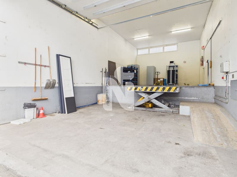 Piani di uffici e attività con infrastruttura logistica professionale (8)