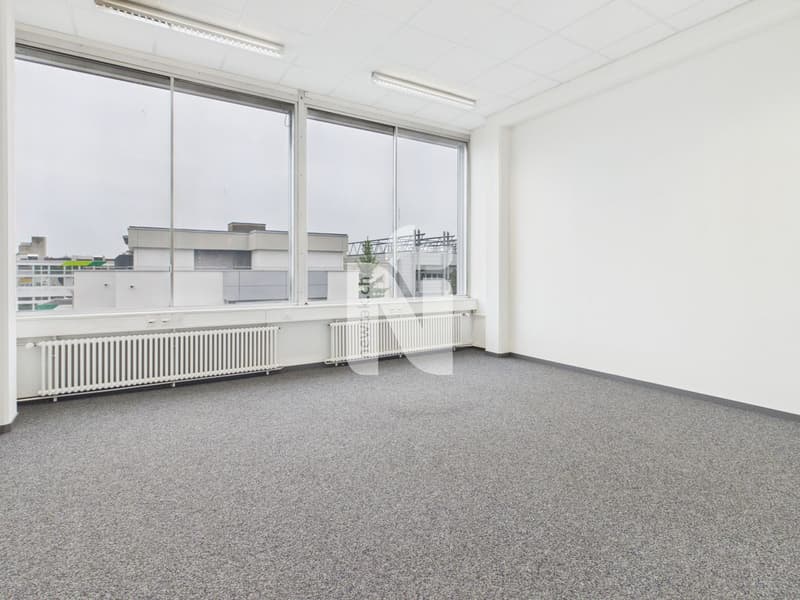 Spazi ufficiali attraenti da 13 m² in posizione centrale (3)