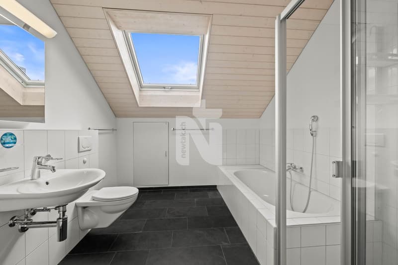 Appartamento a maisonnette familiare con ampio balcone e vista panoramica (8)