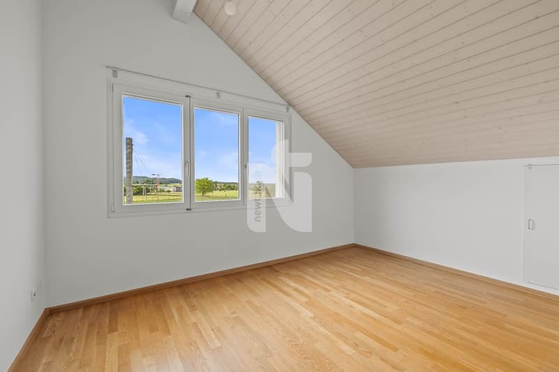 Appartamento a maisonnette familiare con ampio balcone e vista panoramica (12)