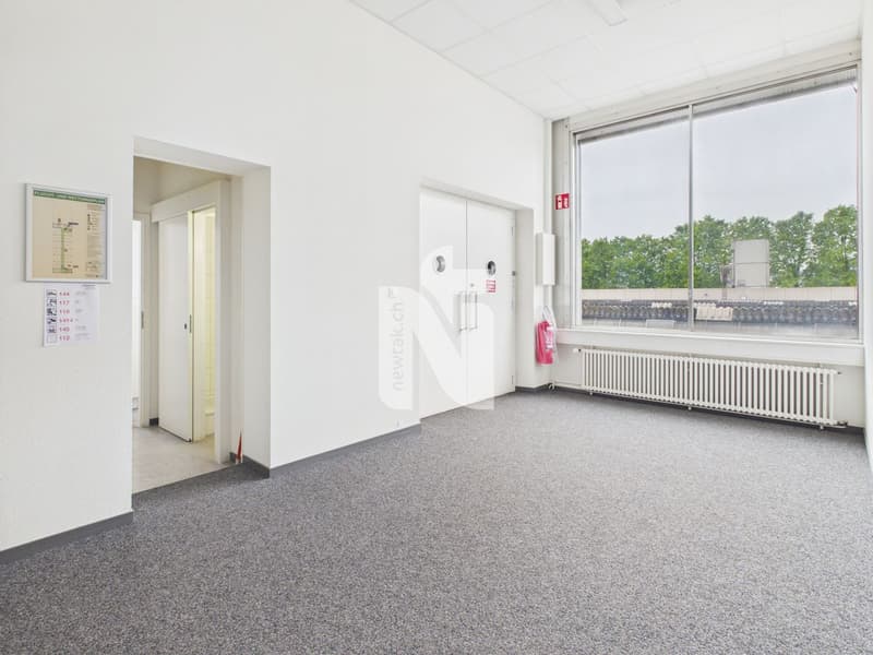 Surfaces de bureau attractives à partir de 13 m² dans un emplacement central (6)