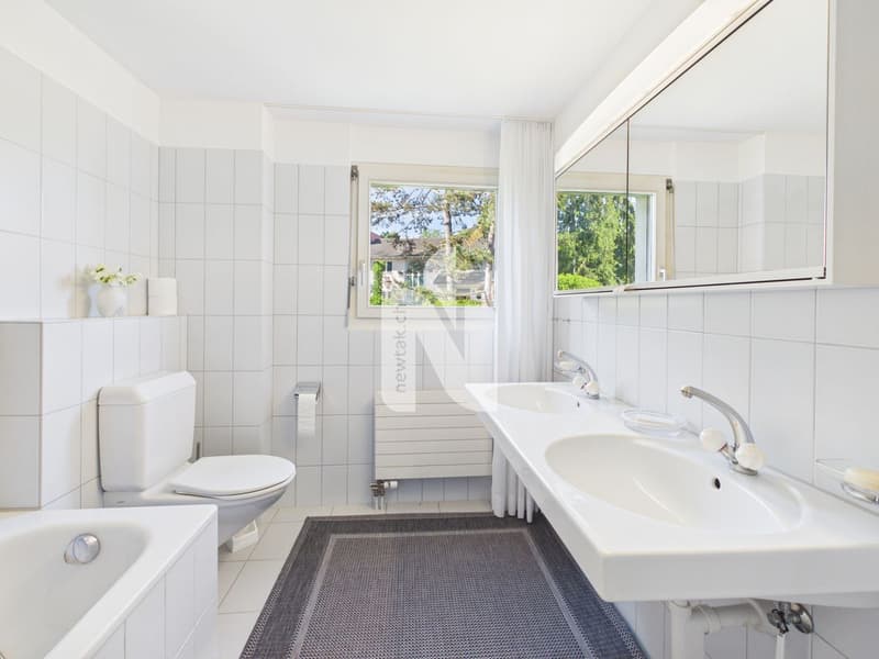 Family-friendly semi-detached house with idyllic garden and panoramic view to Basel (10)
