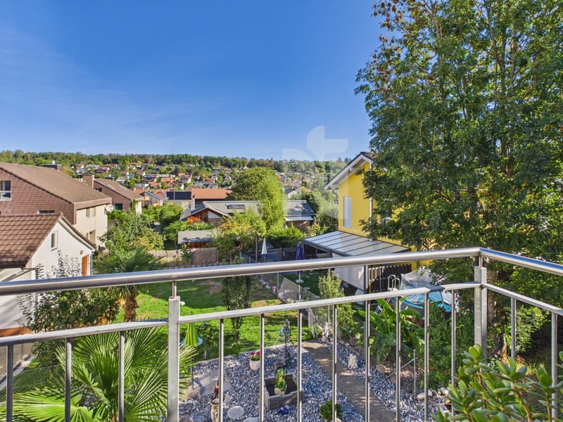Grosszügig, familienfreundlich und modern mit Garten und Weitblick (9)