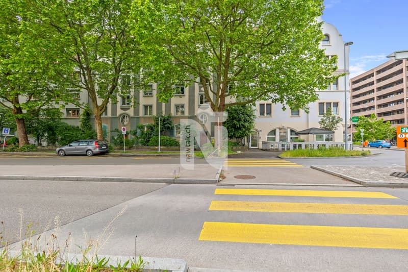 Grosszügiges Wohnen mit Balkon und Gemeinschaftsgarten in Basel (10)