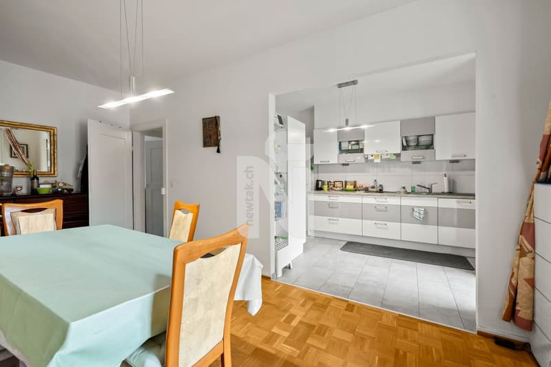 Grosszügiges Wohnen mit Balkon und Gemeinschaftsgarten in Basel (3)