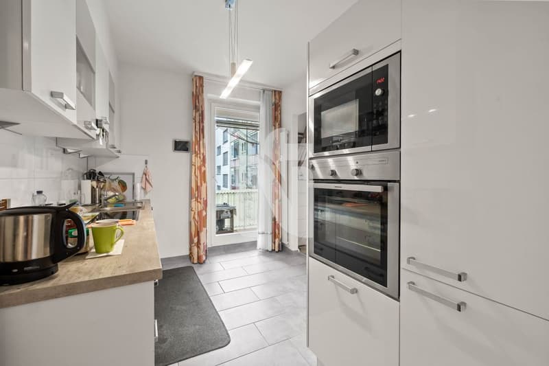 Grosszügiges Wohnen mit Balkon und Gemeinschaftsgarten in Basel (5)