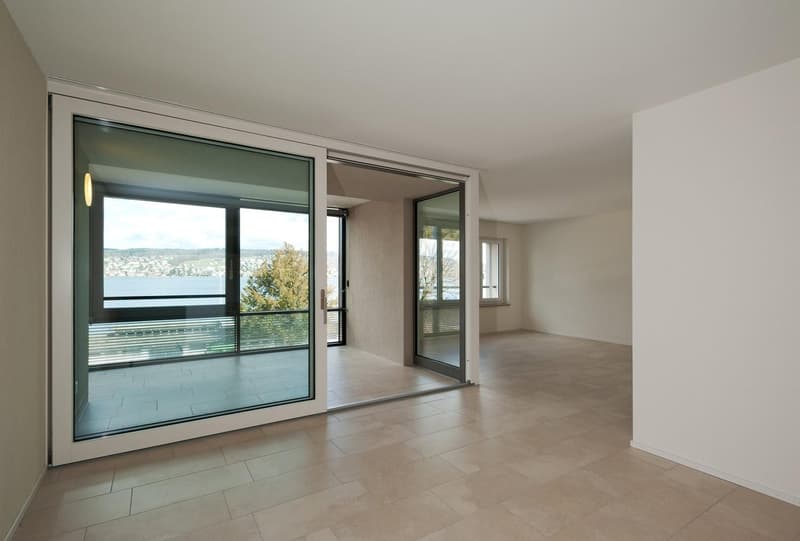 Helle 3.5-Zimmer-Wohnung mit Seeblick an der Seestrasse in Thalwil (8)