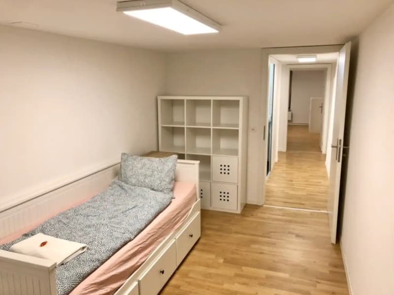 Charmante 2-Zimmer-Wohnung an der Münstergasse in Bern (13)